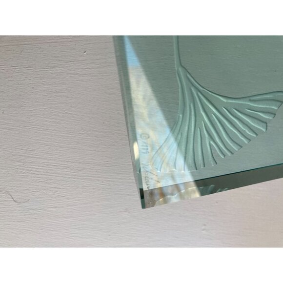 Stephen Schlanser Crystal Glass Etched Ginkgo Leaf 5” Ikebana Vase Signed 1999 - Picture 13 of 14